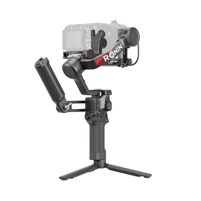 DJI RS 4 combo with camera in white background